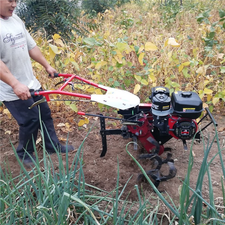田園耕作機(jī)微耕機(jī) 手扶車帶的旋耕機(jī) 圣魯牌汽油耕地機(jī)報(bào)價(jià)