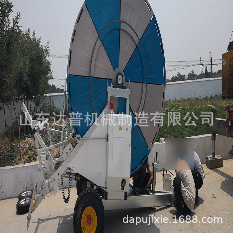 卷盤(pán)式噴灌機(jī) 卷盤(pán)式噴灌機(jī)大型移動(dòng)噴灌機(jī) 農(nóng)田灌溉機(jī)