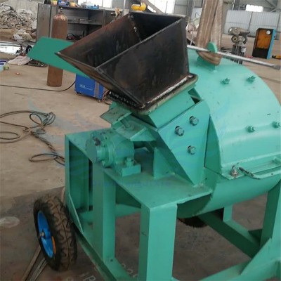定制款廢柴杉木桿材破碎機(jī) 大小型綜合移動木耳顆粒料高效粉碎機(jī)