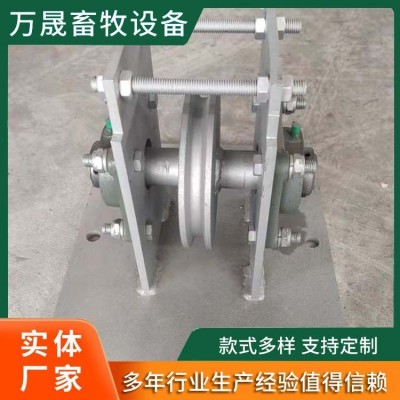 豬用刮糞機(jī)立式轉(zhuǎn)角輪 不銹鋼自動(dòng)清潔糞便刮糞機(jī) 養(yǎng)豬場(chǎng)刮糞板