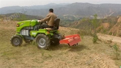 微型電動拖拉機(jī)