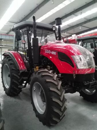 東風(fēng)1404輪式拖拉機